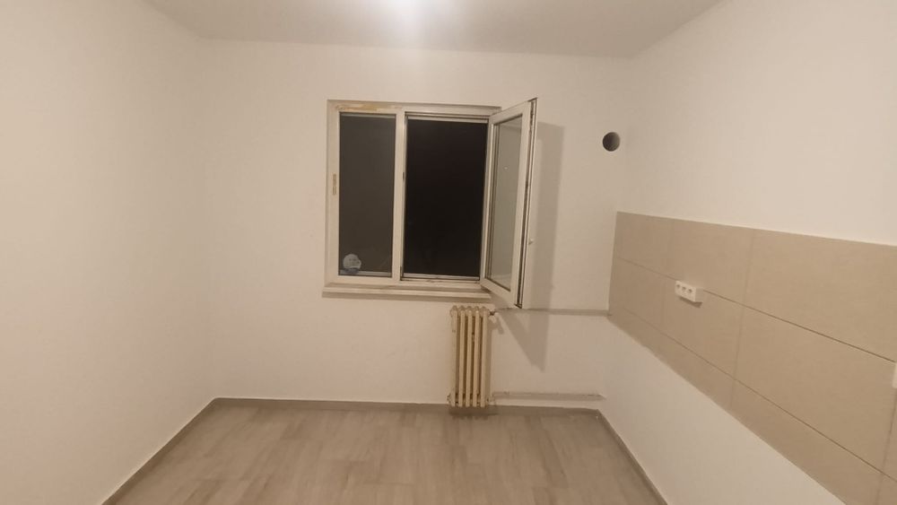 Vand camera camin str. Lămâiței