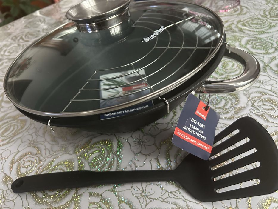 Казан  НОВЫЙ , производство Германия из литого чугуна