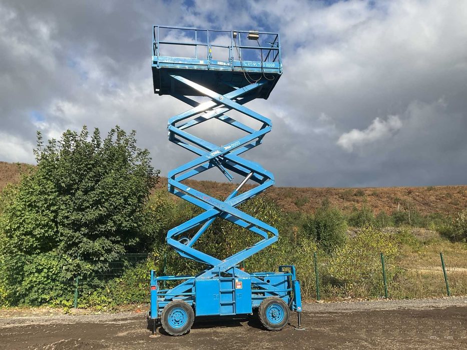 Vand/inchiriez nacela diesel Skyjacb SJ8841 14.4m inaltime 4X4 an 2013