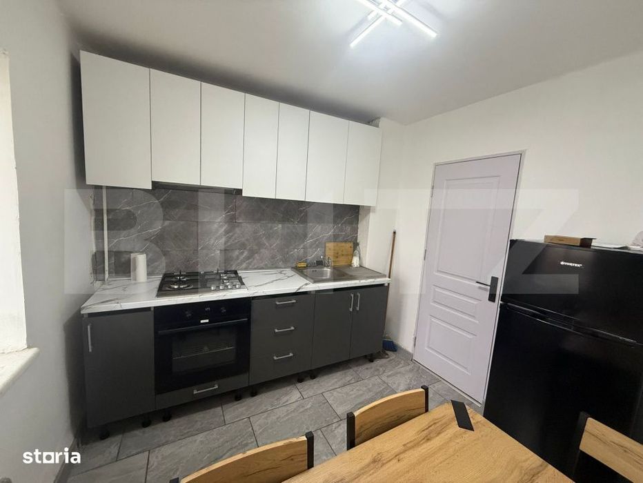 Apartament decomandat etajul 1, 52 mp, Rovine ,zona Parculet