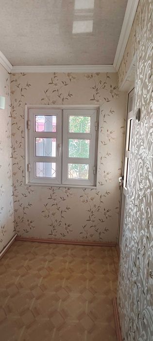 Коттедж угловой продается