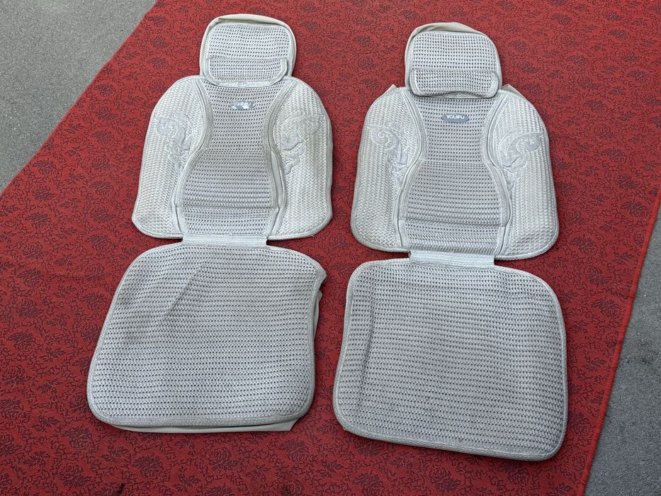 Комплект чехлов.