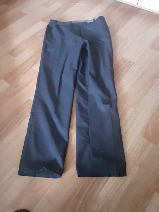 Джинсы мальчиковские.размер 28.