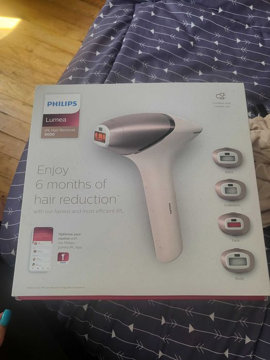 Фотоепилатор Philips Lumea