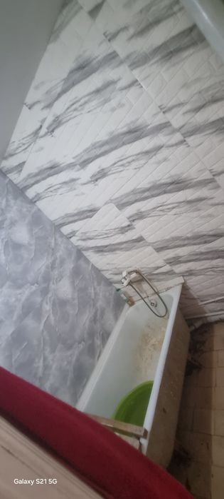 Урганч шахридаа 4 каватли дом 2 каватида 1 хонали квартира