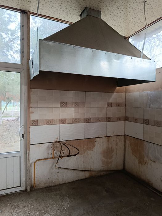 Вытяжка зонт для кухни