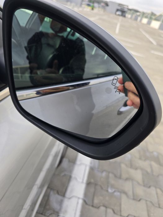 Dezmembrez Renault Megane 4 BOSE motor 1.6 dci an 2017