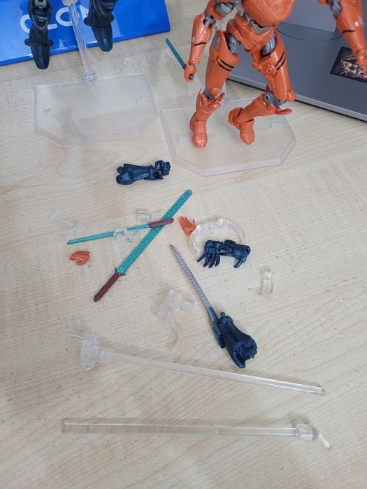 Фигурки Тихоокеанский Рубеж