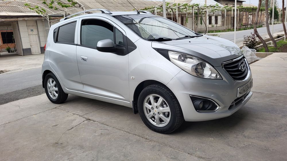 Спарк 3 пазитса сотилади