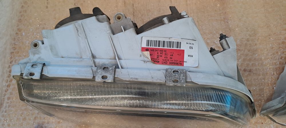 Volvo V40 2003 Фарове, стопове и мигачи