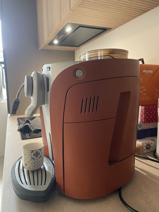 Автоматична кафемашина Saeco Odea Giro