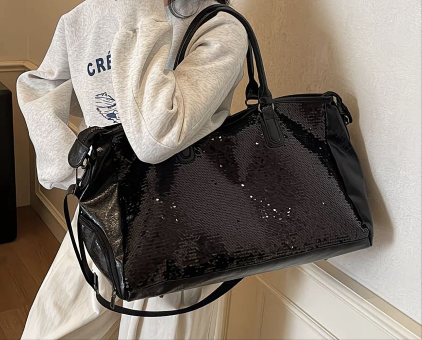 Сумка в пайетках шикарная