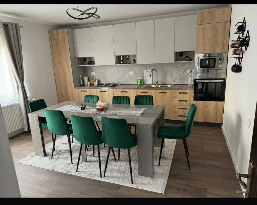 Casa de vanzare !
