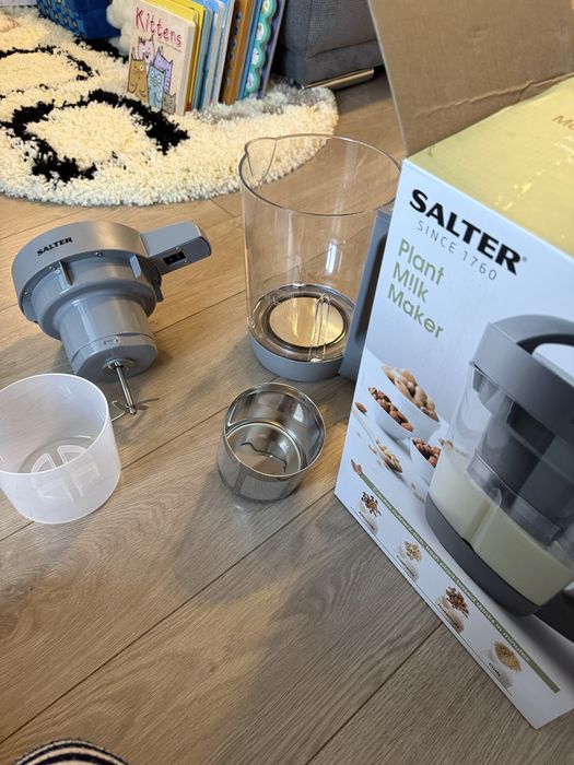 Aparat de preparare lapte vegetal