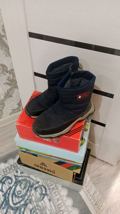 Продам вещи подрастковые