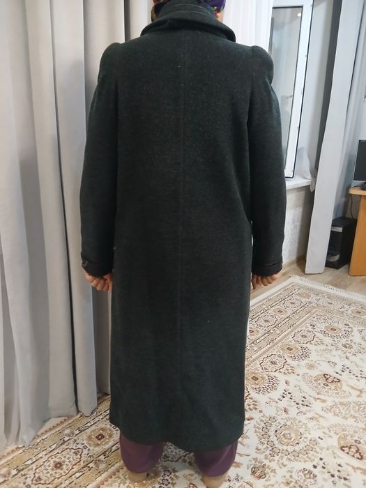 Продам пальто осеннее р  50-52