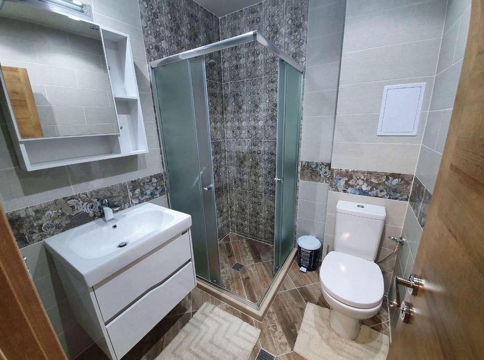 Дава се под наем Двустаен апартамент в Пловдив, Остромила - 65 кв.м за 425 € - Снимка #3