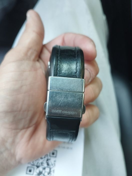 Продам часы наручные