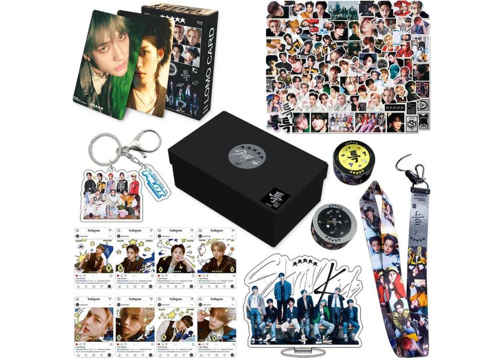 Подарочные боксы по корейским группам BLACK PINK, Stray Kids, BTS