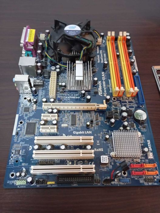 Kit placa de baza 4Core1600-GLAN+procesor Intel E5400 2,70 GHz+cooler