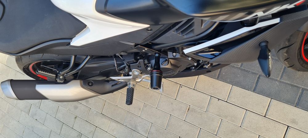 Slidere / crash pads  pt Cfmoto 450NK si 450SR
