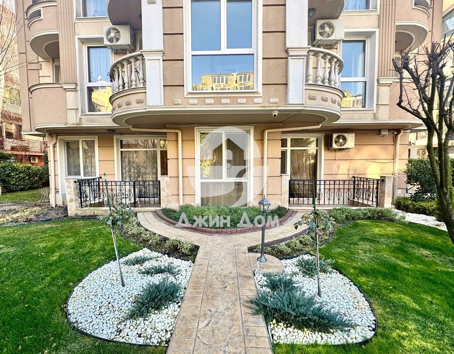 Продава се Едностаен апартамент в Несебър - 46 кв.м за 1261 €/кв.м - Снимка #1