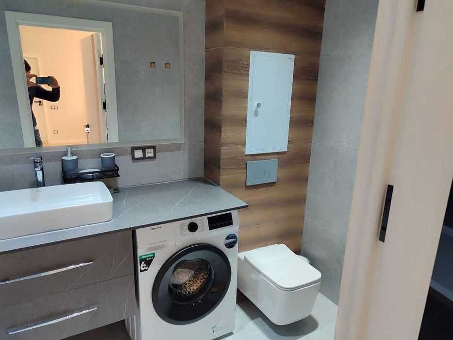 2-х комнатная на Новомосковской! Ориентир ЖК Голден Хаус