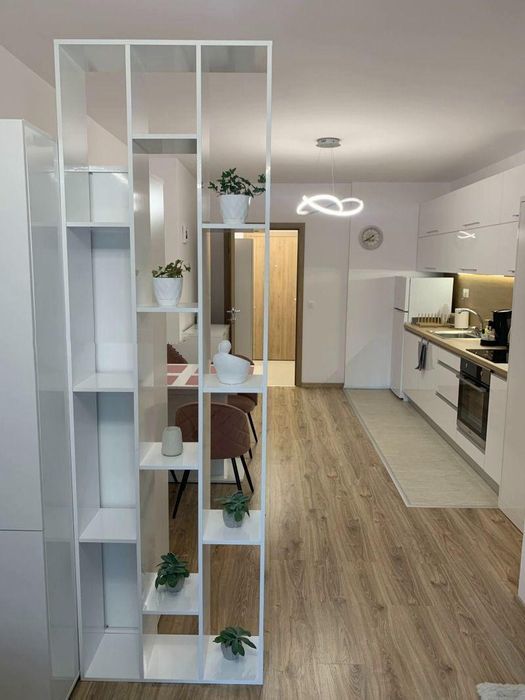 Дава се под наем Едностаен апартамент в София, Център - 52 кв.м за 718.08 € - Снимка #2