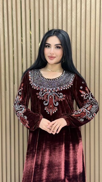 Toy liboslari ayyollar uchun