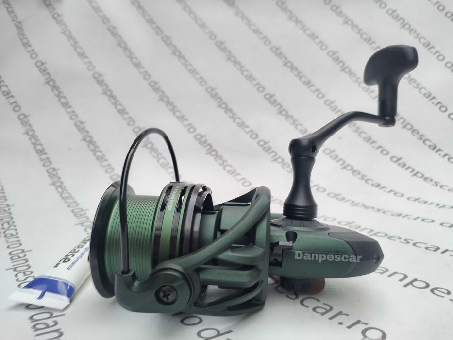 Mulinetă Feeder si crap EastShark MASTER 5500 Tambur Long Cast