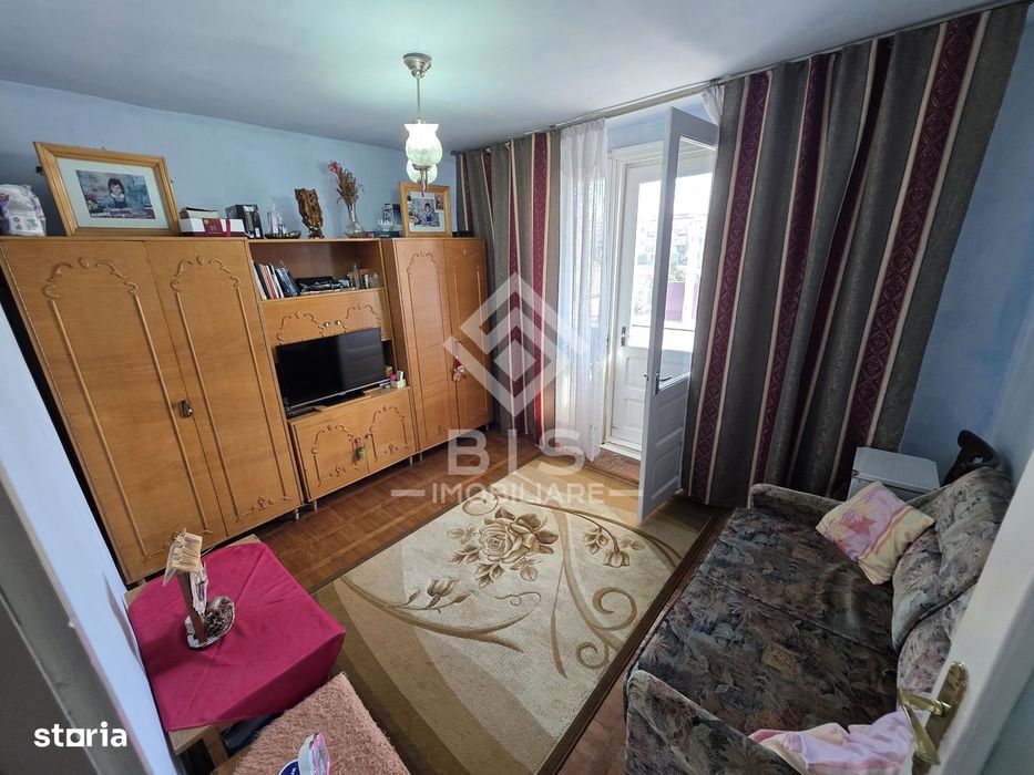 Apartament 3 camere decomandate Etaj 3