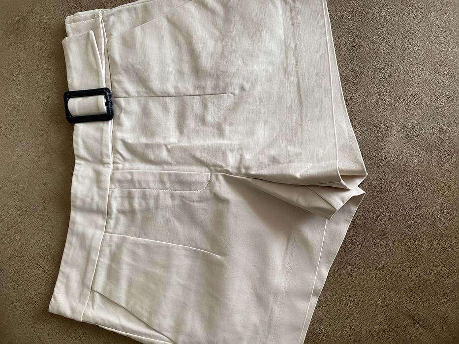 Къси панталони H&M, Mango