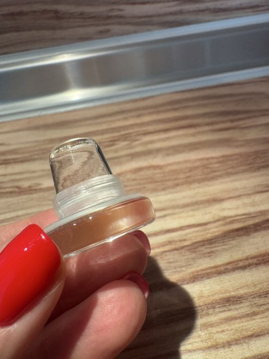 Нови стилни стъклени шишета със стъклена тапа