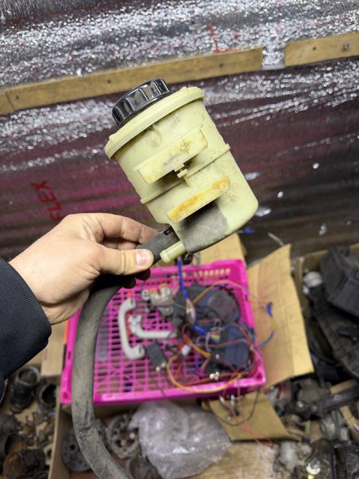 Бачок Гура Рено Ларгус