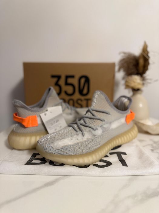Yeezy Boost 350 2025