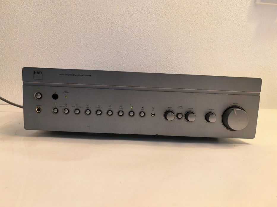Amplificator NAD C 355 BEE statie