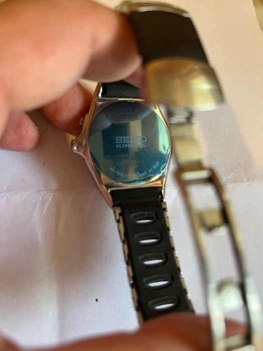 Часовници Seiko  Kinetic