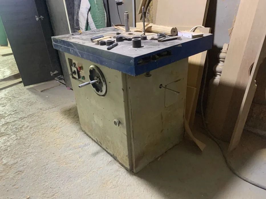 Горячий гидравлический прес