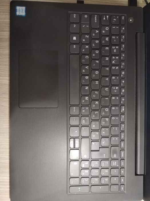 Ноутбук Lenovo V130-15IKB / 8GB RAM / 1TB / Под работу, учебу или запч