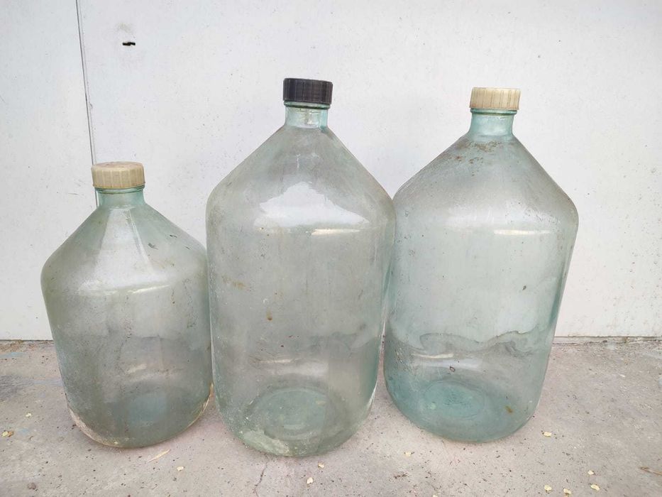 Бутыли 20 литровые