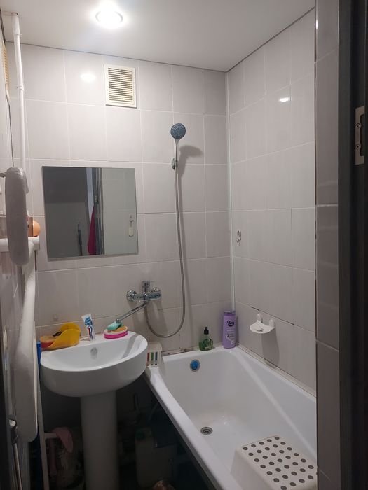 Продам 4 ком квартиру