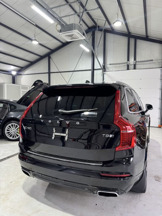 Volvo XC90 T8 Hibrid R-Design AWD 7 Locuri Full