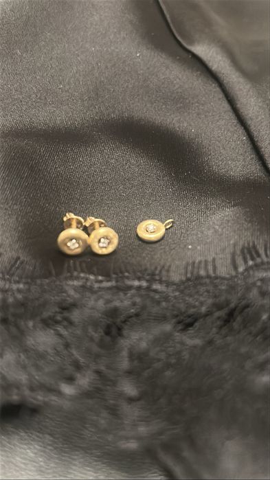 Пуссеты, кулон с брилиантами, 750 пробы