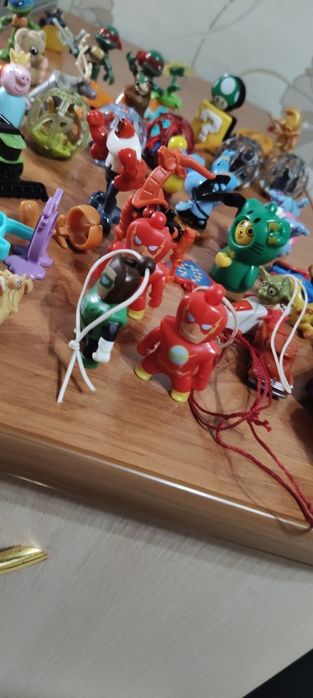 Фигурки Kinder 2017 и 2019 года(есть редкие)