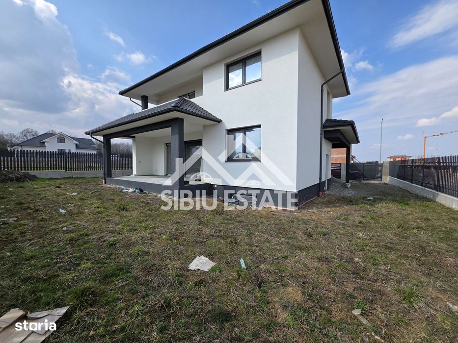 Casa individuala 5 camere ,cu carport si pivnita, Calea Cisnadiei