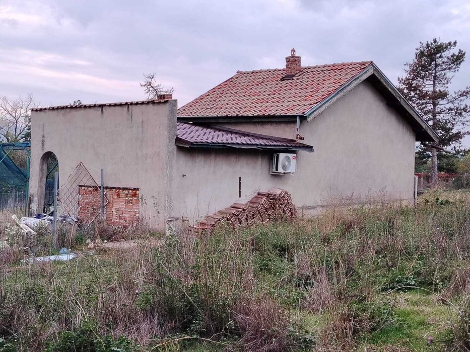 Продава се Къща в Казанлък - 2374 кв.м за 56 €/кв.м - Снимка #13