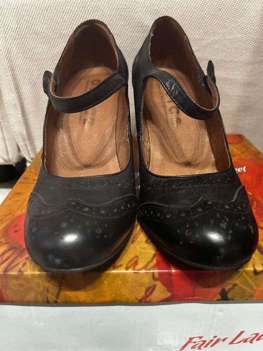 Обувки на висок ток, 38 Португалия