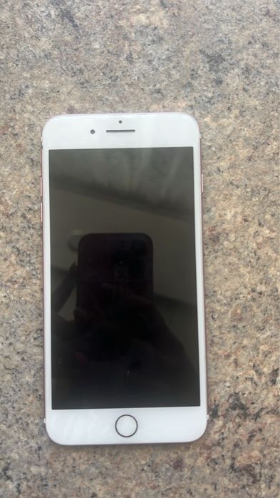 Продам айфон 7 plus