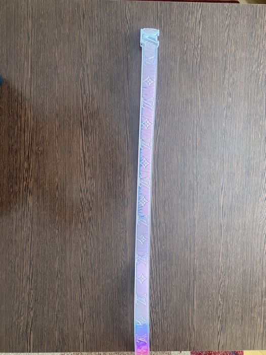 Curea Luis Vuitton Prism