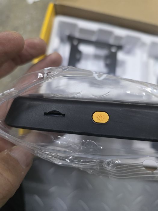 Videointerfon cu ecran de 7 inch si radio RTS Somfy V350